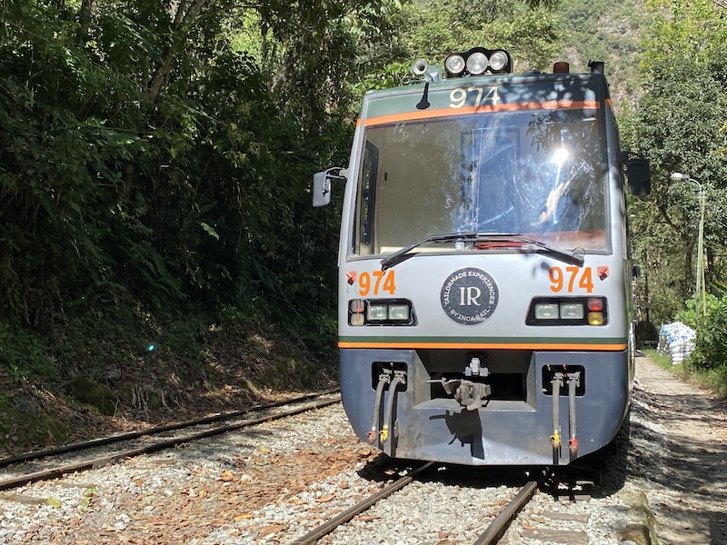 Ollantaytambo to Machu Picchu